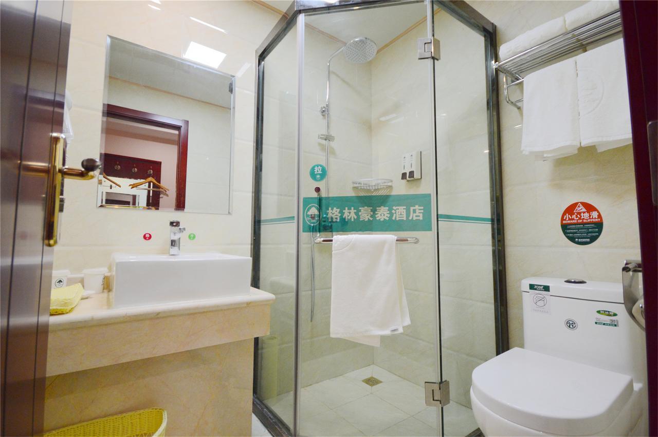 Greentree Inn Anhui Wuhu Fangte North Changjiang Road Business Hotel Экстерьер фото