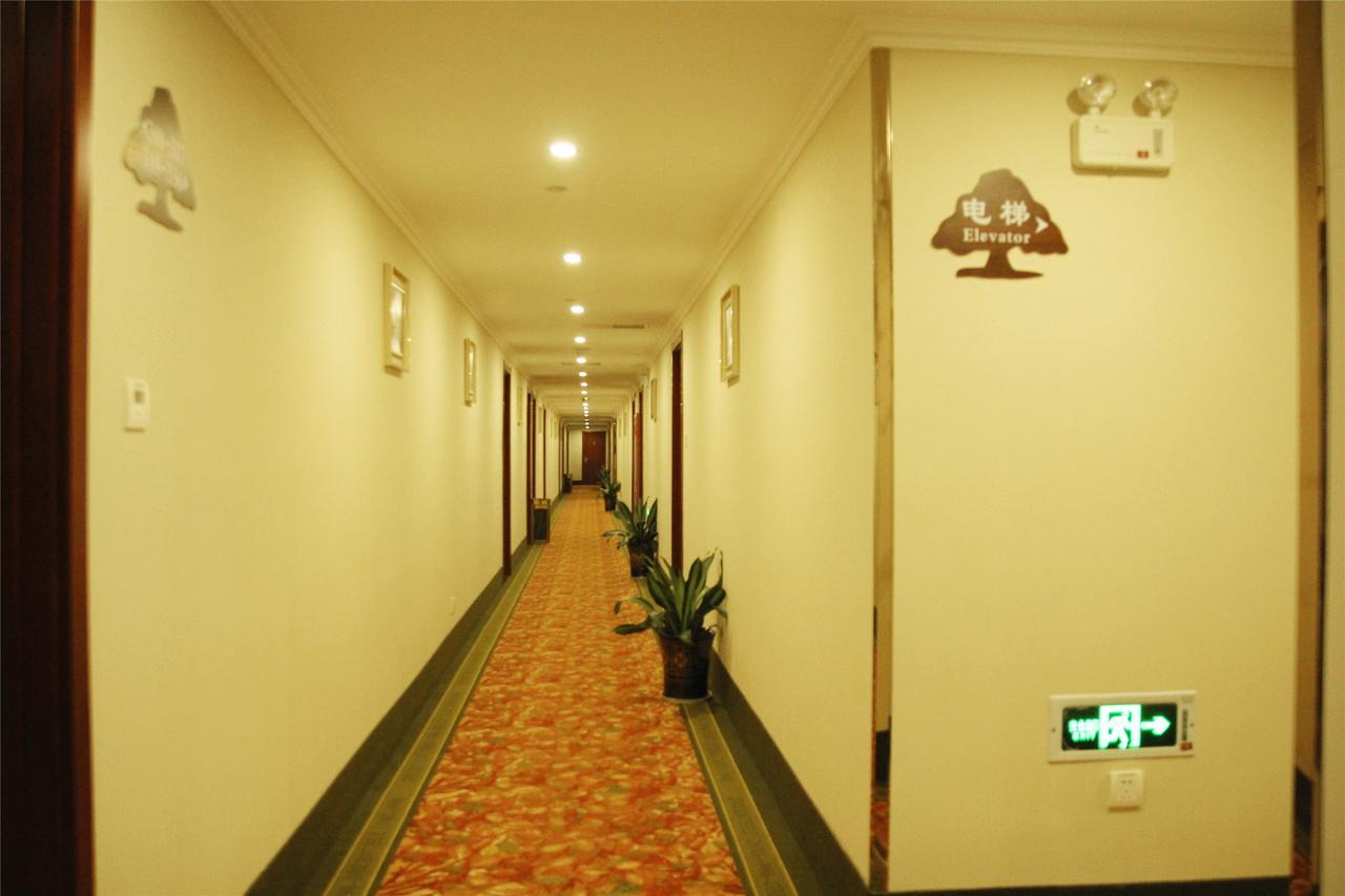 Greentree Inn Anhui Wuhu Fangte North Changjiang Road Business Hotel Экстерьер фото